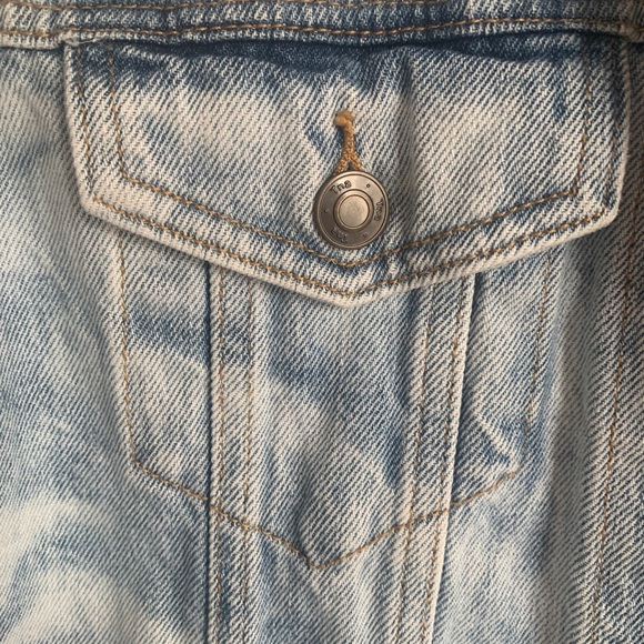 TNA denim jacket sz small - Picture 5 of 7